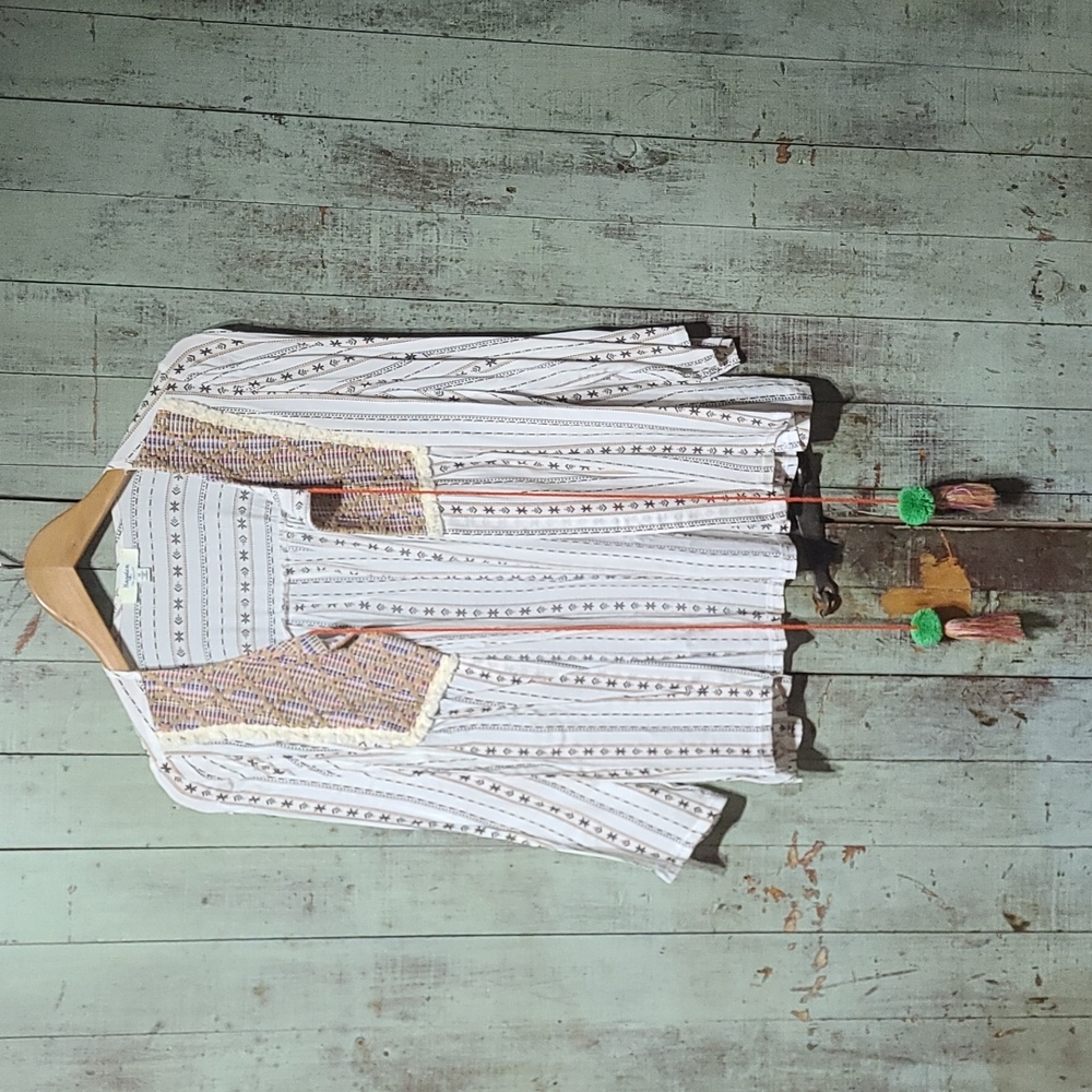 $$$ Hayden open front blouse - Picture 9 of 9